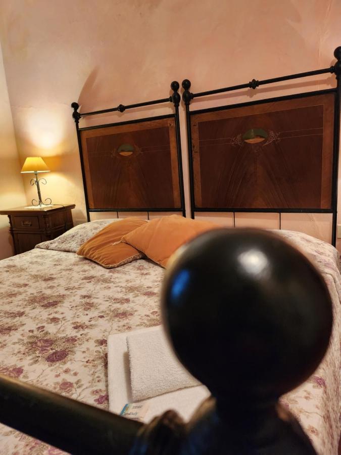 Il Giuggiolo - La Collina Della Quiete Bed and Breakfast Certaldo Exterior foto