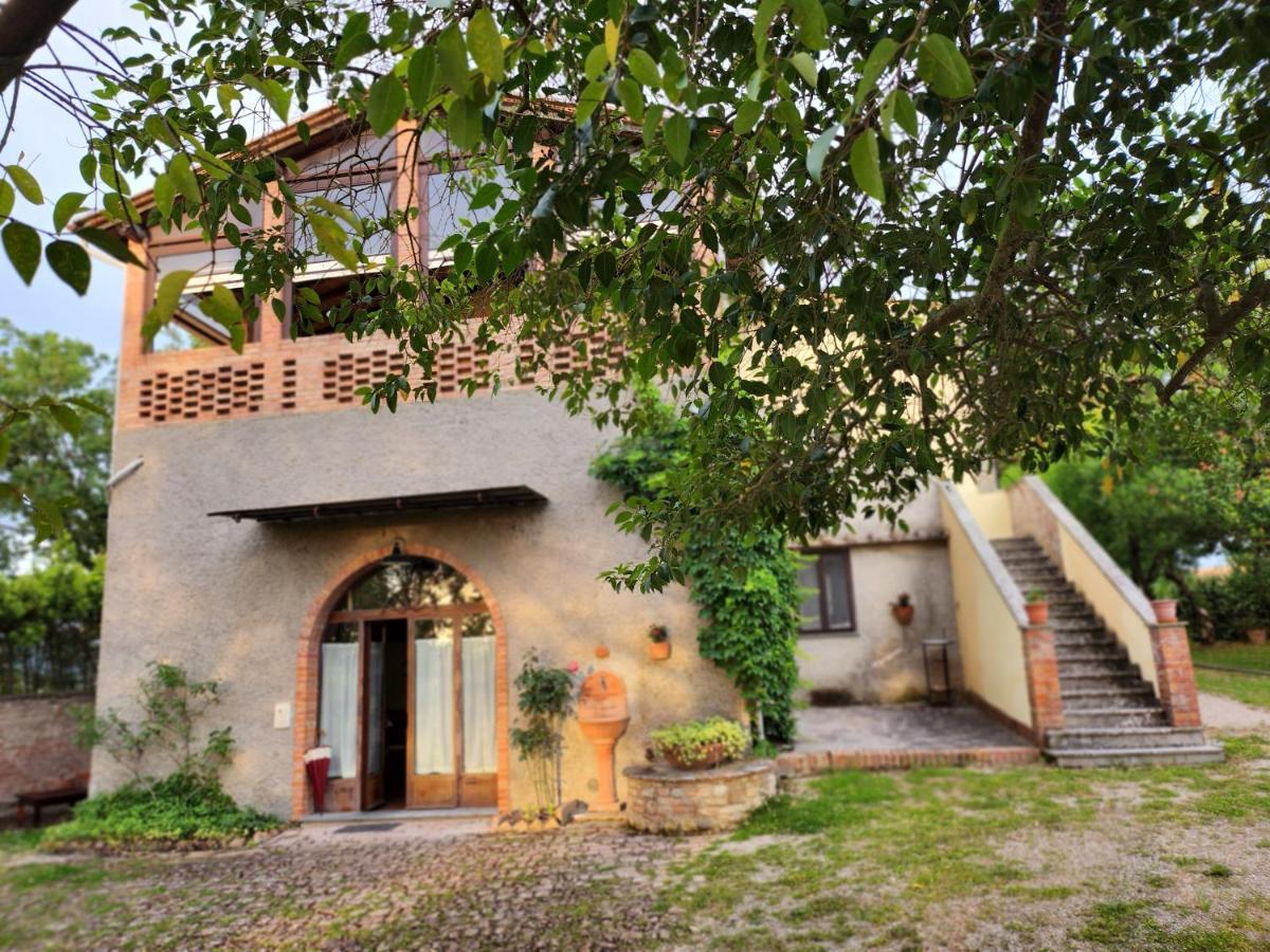 Il Giuggiolo - La Collina Della Quiete Bed and Breakfast Certaldo Exterior foto